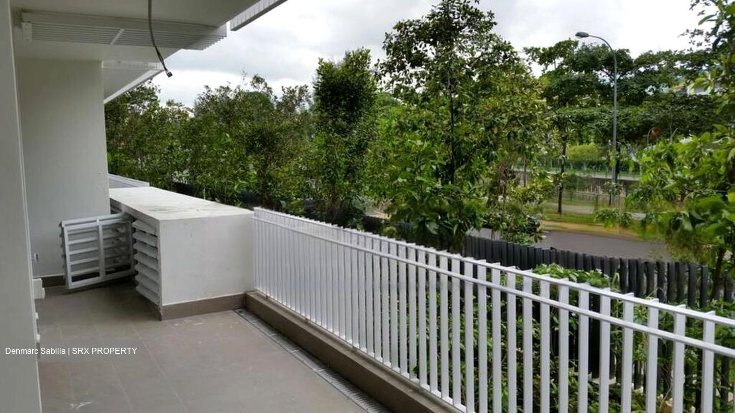 The Lakefront Residences (D22), Condominium #439078591